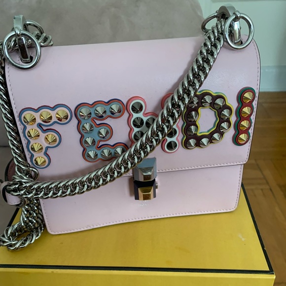 Fendi Handbags - Fendi Kan I shoulder bag